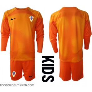 Kroatien Målmand Udebanetrøje Børn VM 2022 Langærmet (+ Korte bukser)